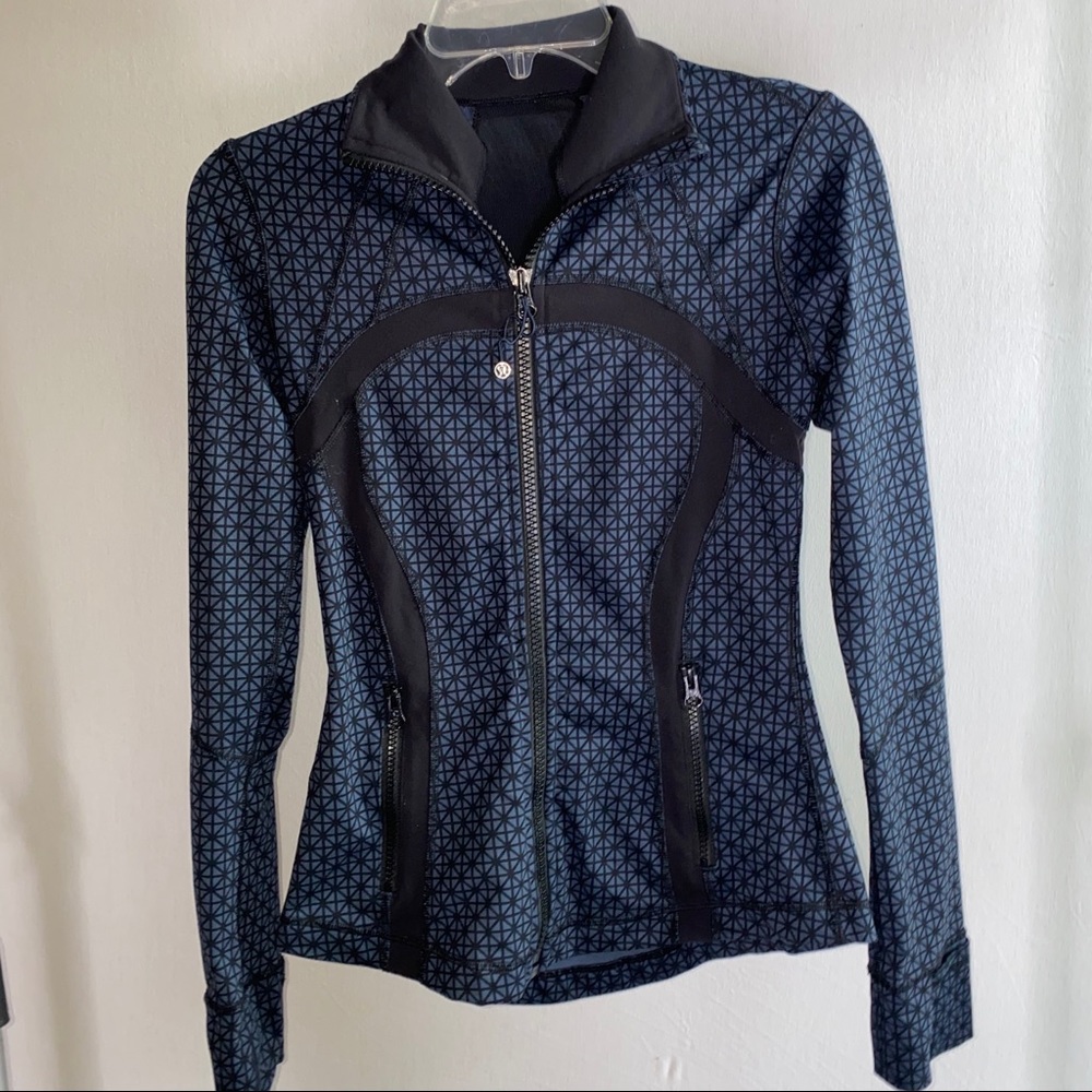 LULU LEMON Jacket